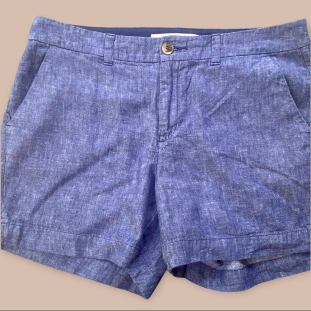 Women's Old Navy Every Day Shorts Mid Rise - Size 10 - 5” inseam - Blue Chambray